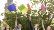 Родителям хотят дать оплачиваемый выходной на выпускной ребёнка