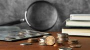Из выплаты удержали деньги. Какие доходы пристав не имеет права списывать?