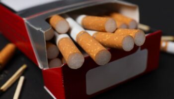 За продажу просрочки и табака по неправильной цене введут автоштрафы