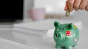 Даже малоимущей семье могут отказать в детском пособии: почему?