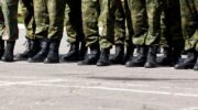 Россиянам с судимостью разрешили заключать военные контракты